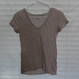 Light grey t-shirt